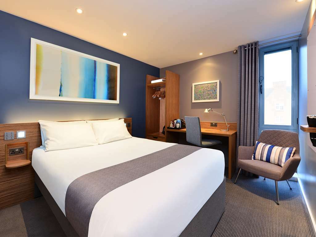 Ibis Budget London Heathrow Central Cranford Номер фото