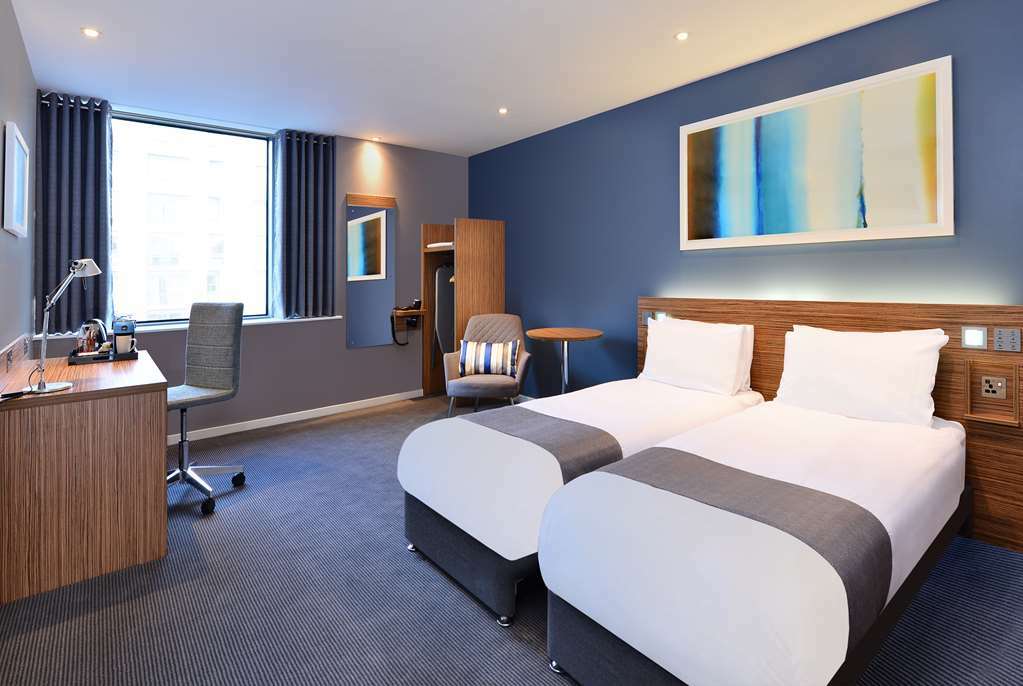 Ibis Budget London Heathrow Central Cranford Номер фото